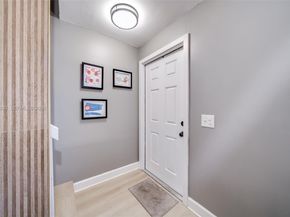 1809 SW 107th Ave 2705, Miami FL 33165