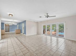 8805 SW 81st St, Miami FL 33173