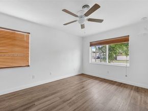 8805 SW 81st St, Miami FL 33173