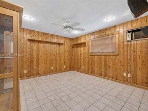 8805 SW 81st St, Miami FL 33173