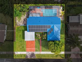 8805 SW 81st St, Miami FL 33173
