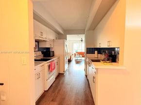 Undisclosed Address #A11981477, Pembroke Pines FL 33027