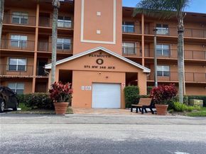 Undisclosed Address #A11981477, Pembroke Pines FL 33027