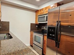 1621 Collins Ave 404, Miami Beach FL 33139