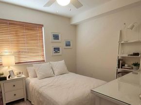 816 NW 11th St 806, Miami FL 33136