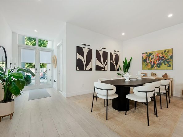 2410 SW 16th Ave, Miami FL 33145