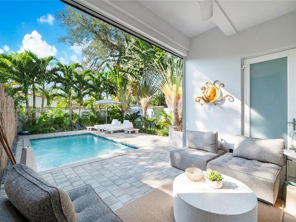 2410 SW 16th Ave, Miami FL 33145