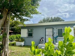 248 NW 69th St, Miami FL 33150