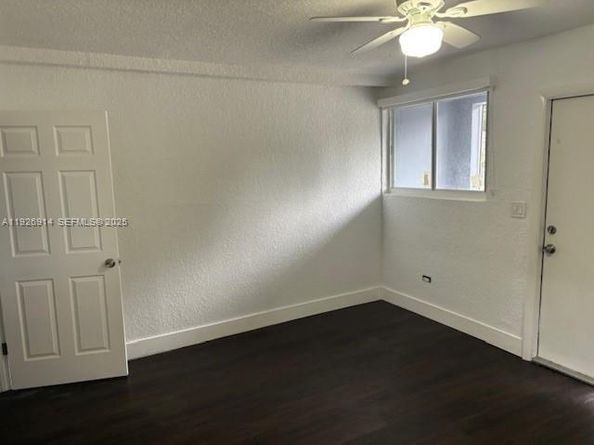 248 NW 69th St, Miami FL 33150