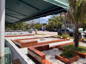 5934 NE 4th ct, Miami FL 33137