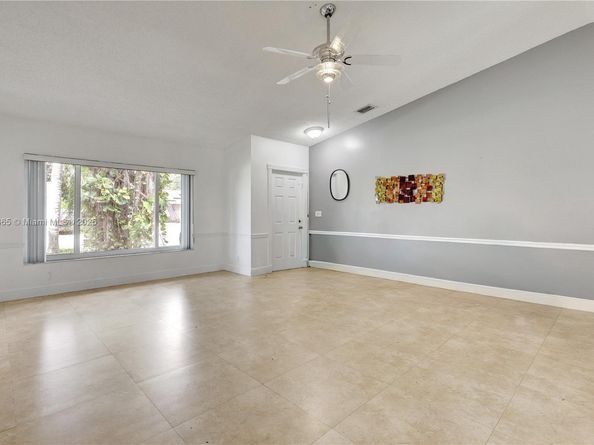 9330 NW 53rd Ct, Sunrise FL 33351