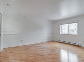 9330 NW 53rd Ct, Sunrise FL 33351