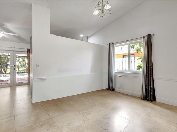 9330 NW 53rd Ct, Sunrise FL 33351