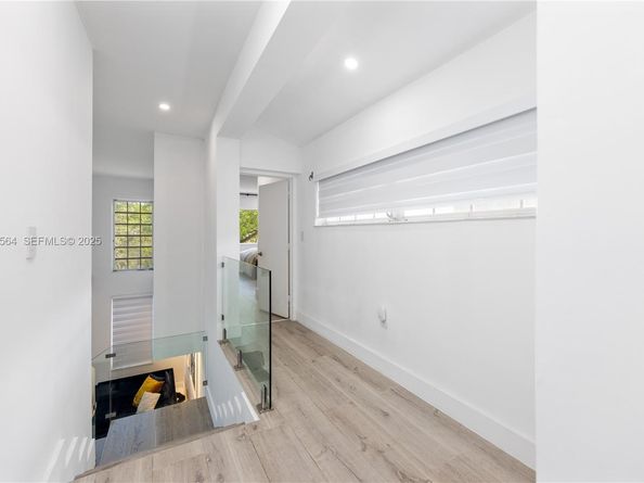 1900 Pizarro St, Coral Gables FL 33134