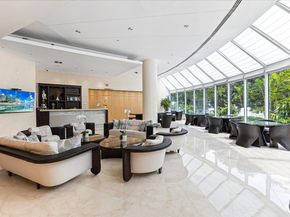 2127 Brickell Ave 2005, Miami FL 33129