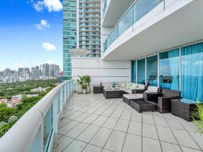 2127 Brickell Ave 2005, Miami FL 33129