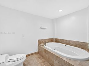 2127 Brickell Ave 2005, Miami FL 33129