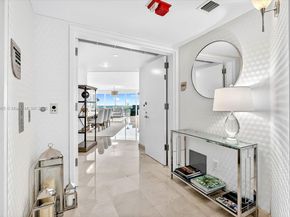 2127 Brickell Ave 2005, Miami FL 33129