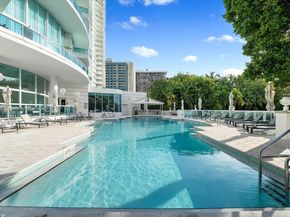 2127 Brickell Ave 2005, Miami FL 33129