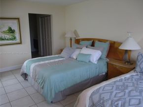 1825 S Ocean Dr 609, Hallandale Beach FL 33009