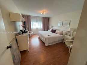 16570 NE 26th Ave 4A, North Miami Beach FL 33160