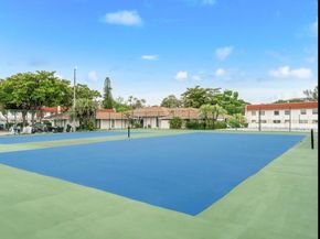 4174 Inverrary Dr 202, Lauderhill FL 33319