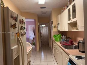 36 E 17th St, Hialeah FL 33010