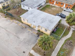 1101 SW 2nd St, Homestead FL 33030