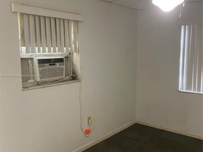 1256 NE 149th St, Miami FL 33161