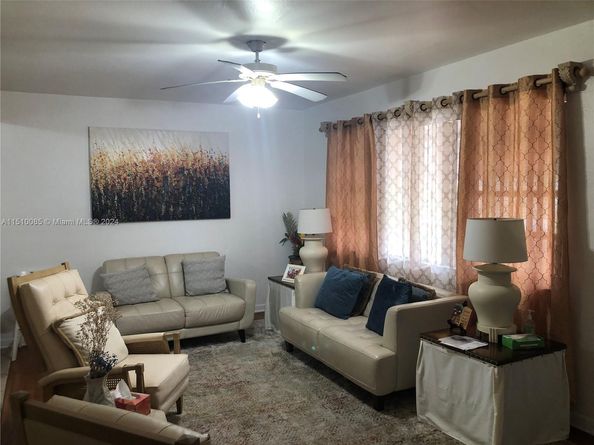 1256 NE 149th St, Miami FL 33161