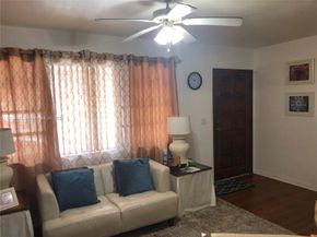 1256 NE 149th St, Miami FL 33161