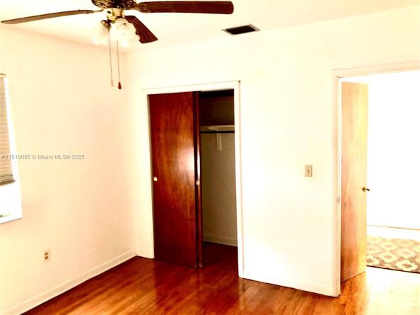 1256 NE 149th St, Miami FL 33161