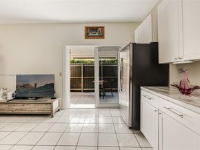 4216 SW 138th Ct, Miami FL 33175