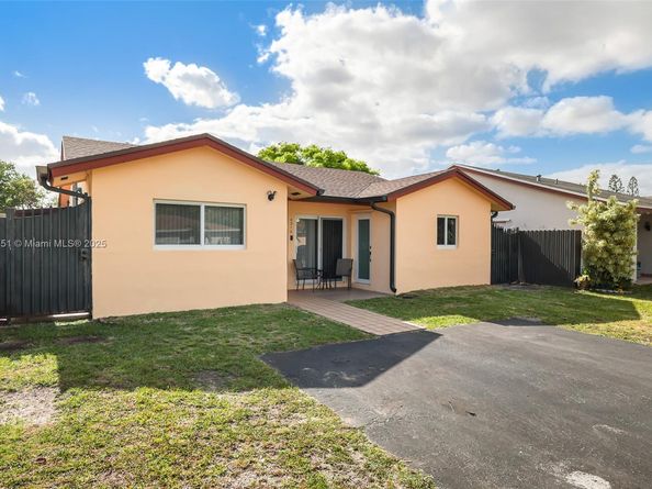 4216 SW 138th Ct, Miami FL 33175
