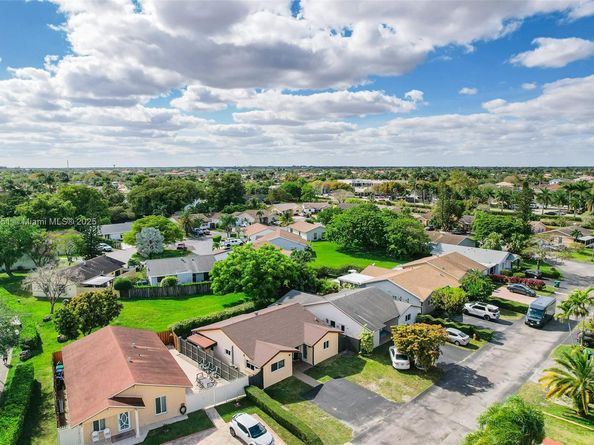 4216 SW 138th Ct, Miami FL 33175