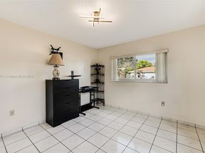 4216 SW 138th Ct, Miami FL 33175