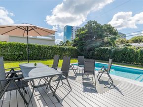 260 NE 46th St, Miami FL 33137