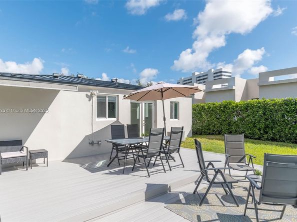 260 NE 46th St, Miami FL 33137