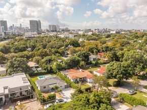 260 NE 46th St, Miami FL 33137