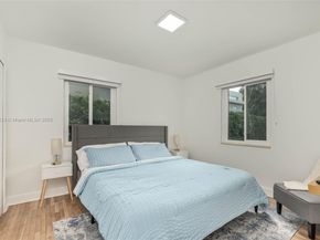 260 NE 46th St, Miami FL 33137