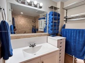 5050 NW 7th St 401, Miami FL 33126