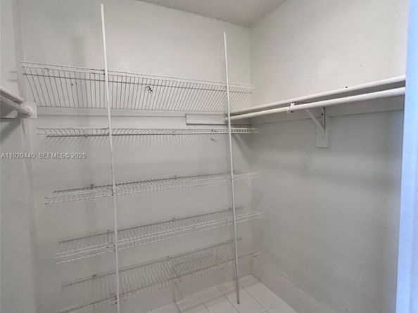 5050 NW 7th St 401, Miami FL 33126