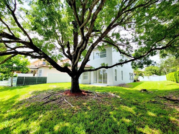 3790 NE 9th Ct, Homestead FL 33033