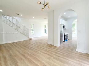 3790 NE 9th Ct, Homestead FL 33033