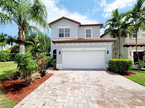 3790 NE 9th Ct, Homestead FL 33033