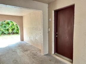 1100 SE 4th Ave 10, Deerfield Beach FL 33441