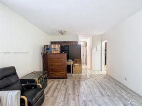 6580 Santona St A16, Coral Gables FL 33146
