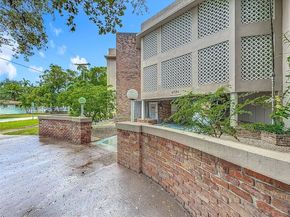 6580 Santona St A16, Coral Gables FL 33146