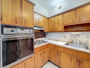 6580 Santona St A16, Coral Gables FL 33146