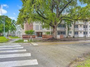 6580 Santona St A16, Coral Gables FL 33146
